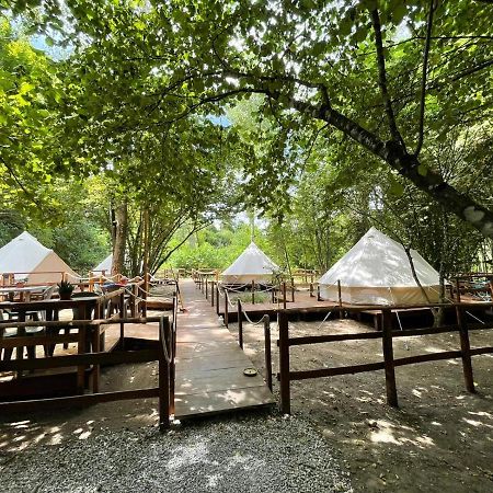 River Tribe Glamping Laino Borgo Exterior foto